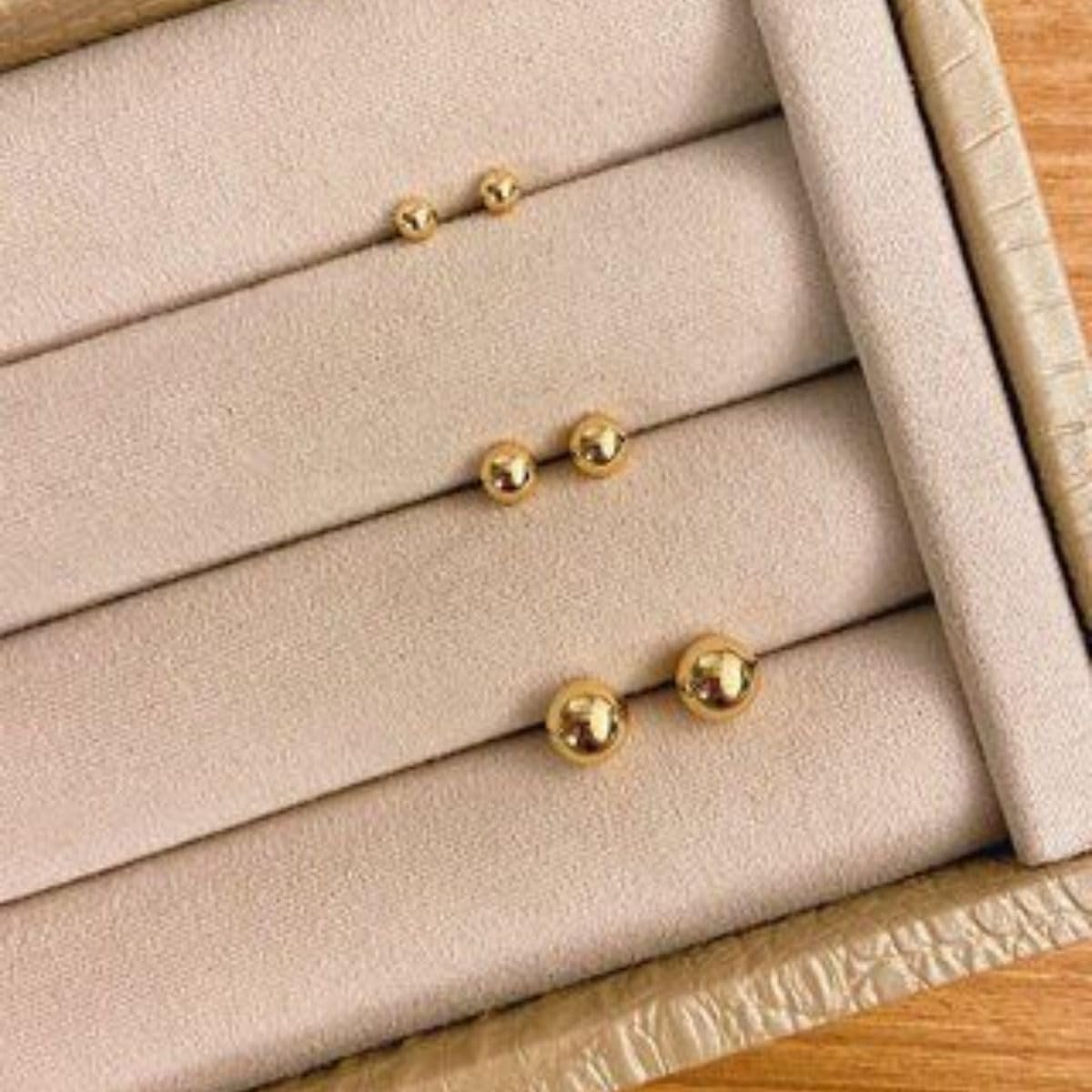 Brincos Trio P M G Bolinhas Banhadas Ouro 18k Douradas Dourado