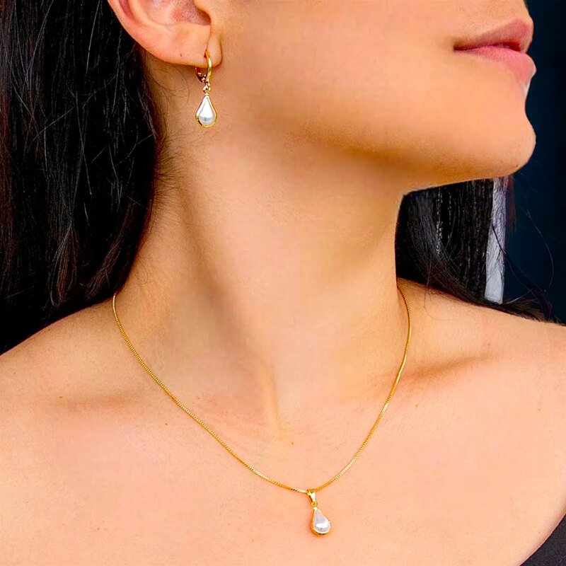 Colar E Brincos Feminino Dourados Presente Namorada E Esposa Dourado