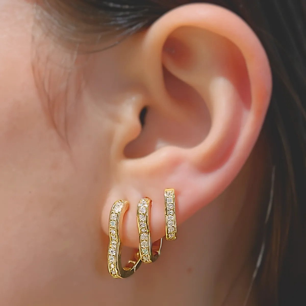 Trio de Brincos Argolas Coração Zircônias Banhadas Ouro 18k