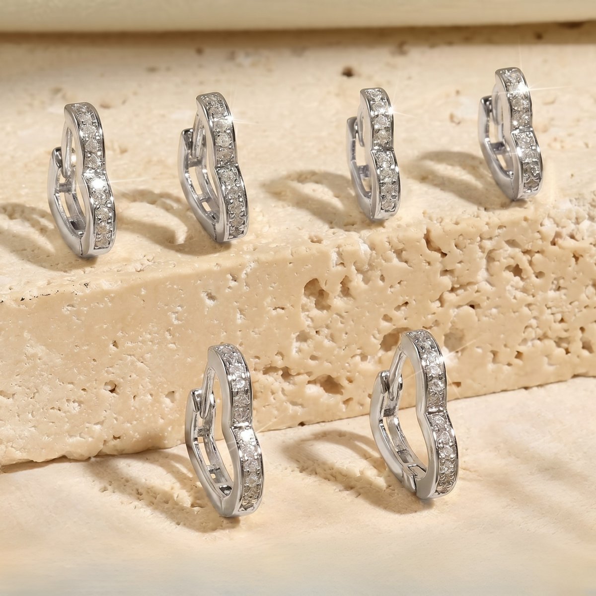 Trio de Brincos Argolas Coração Zircônias Banhadas Ouro 18k